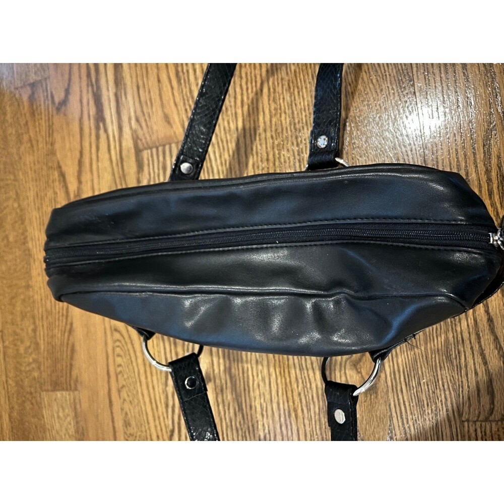 Trendy Black Purse - Picture 2 of 6